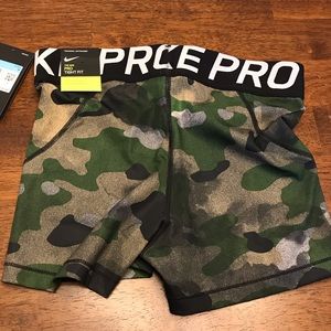 nike pro shorts rebel